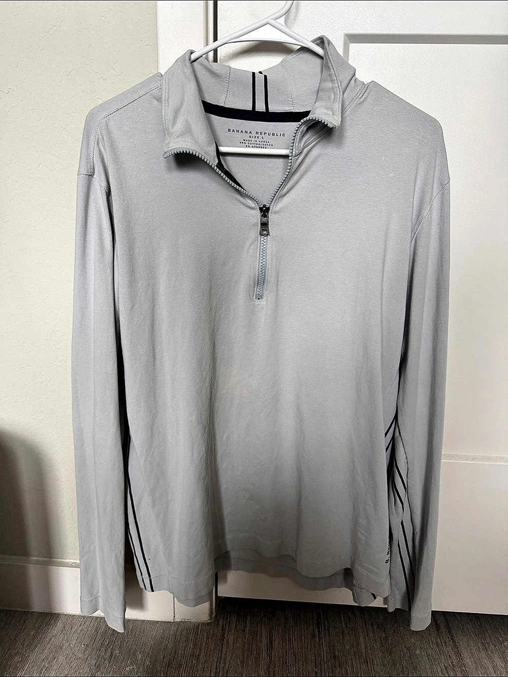 Banana Republic Gray Quarter-Zip Pullover Size Large